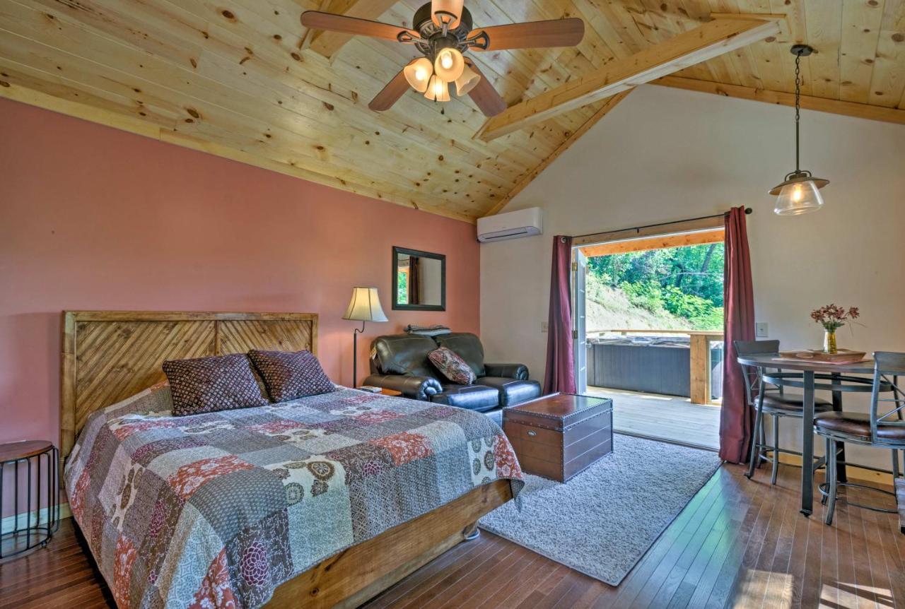 Bryson City Studio With Hot Tub - Near Nantahala! Esterno foto